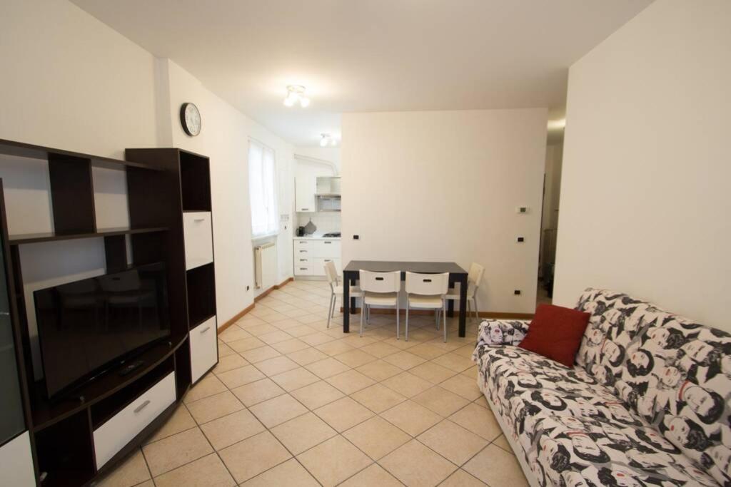Appartamento Ristrutturato Con Terrazzo Varazze Luaran gambar